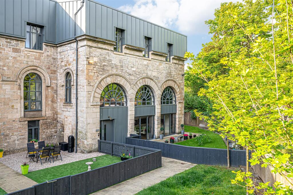 Main image of property: Forth House, Abbotshall Road, Kirkcaldy