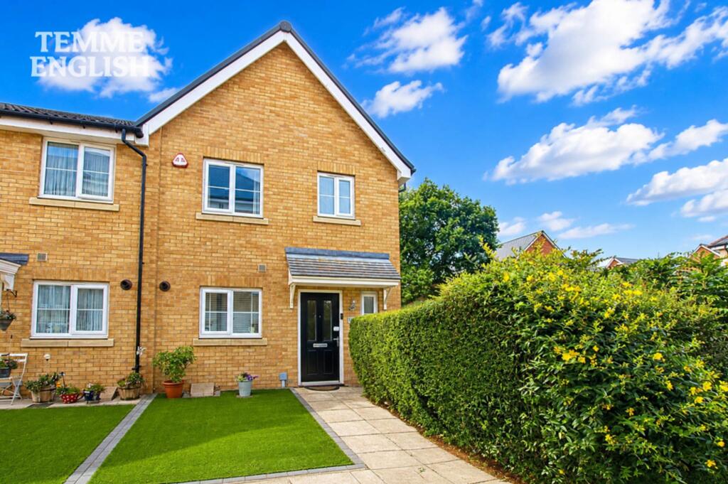 Main image of property: Warwick Crescent, Dunton Fields, Laindon - No Onward Chain!