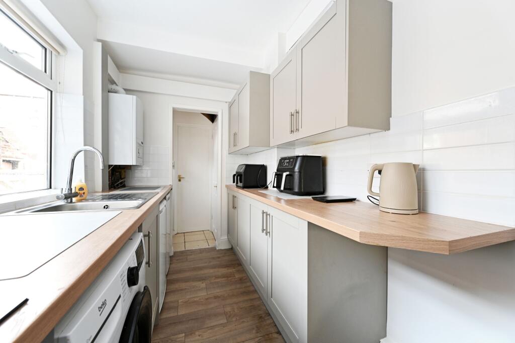 House in Sheffield - View 4