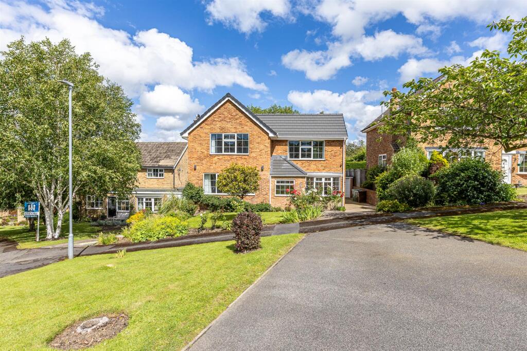 Main image of property: Chiltern Drive, Upper Hopton, Mirfield