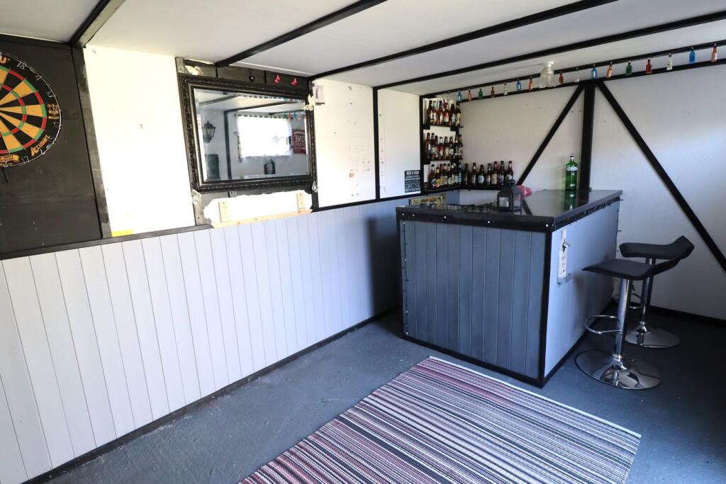 House in Southend-on-Sea - View 3