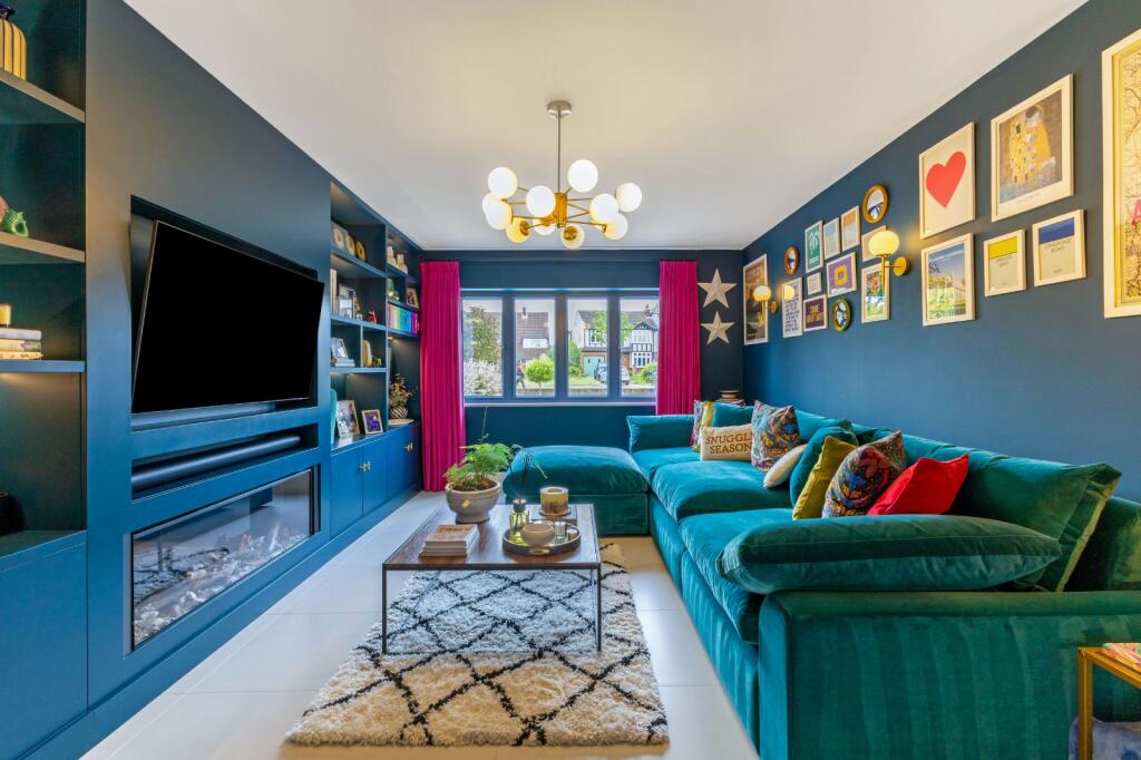 House in St Albans, Bernards Heath - More
