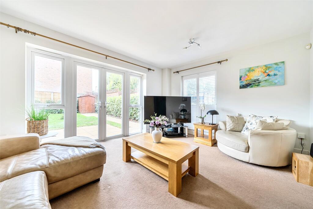 House in Orpington, Poverest, Ramsden - View 2