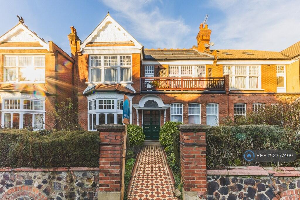 Apartment in London, Fortis Green, Muswell Hill - View 2