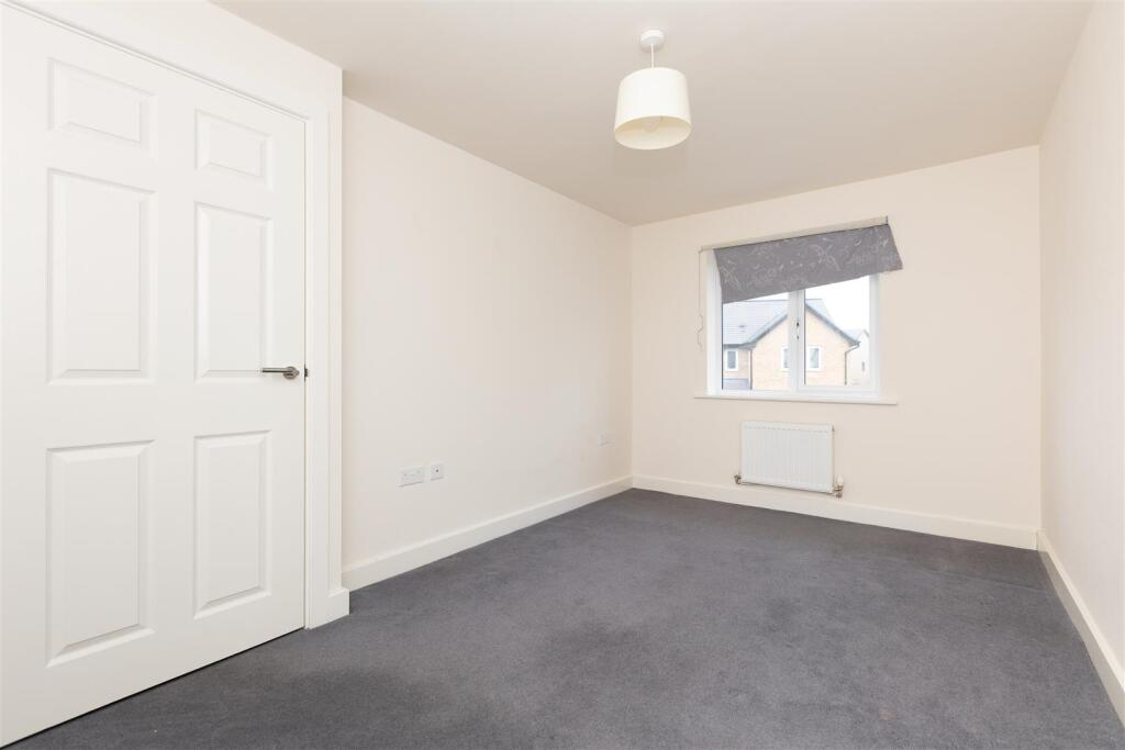 House in Stevenage - More