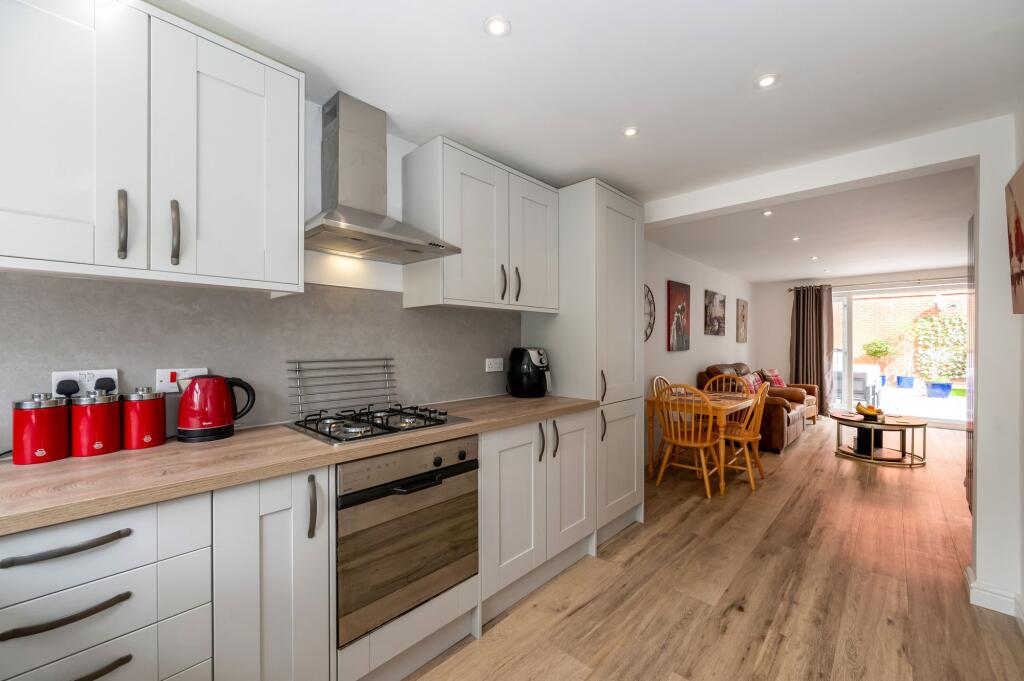 House in Portsmouth - View 2