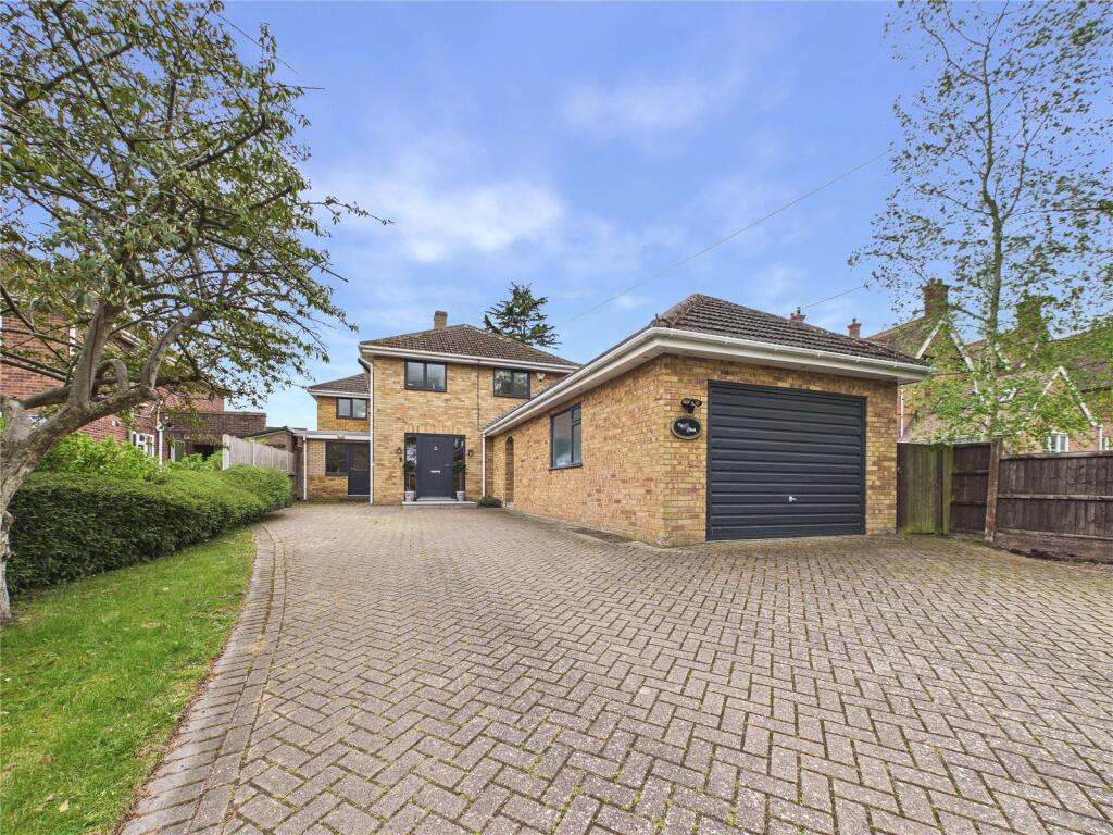 4-bed detached on Battenhall Avenue, Worcester, Worcestershire, WR5, £760,000