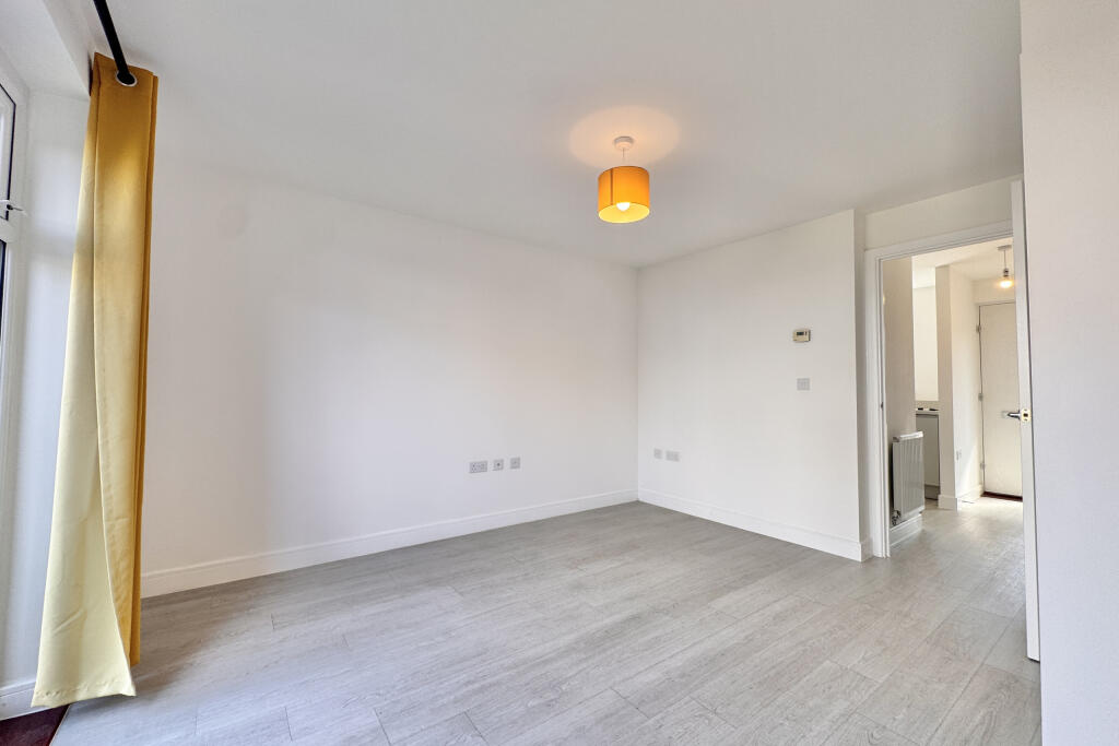 House in Cardiff - More
