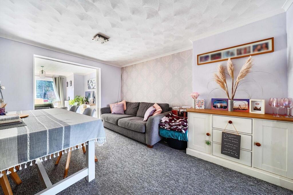 House in Basingstoke and Deane, Viables - View 5