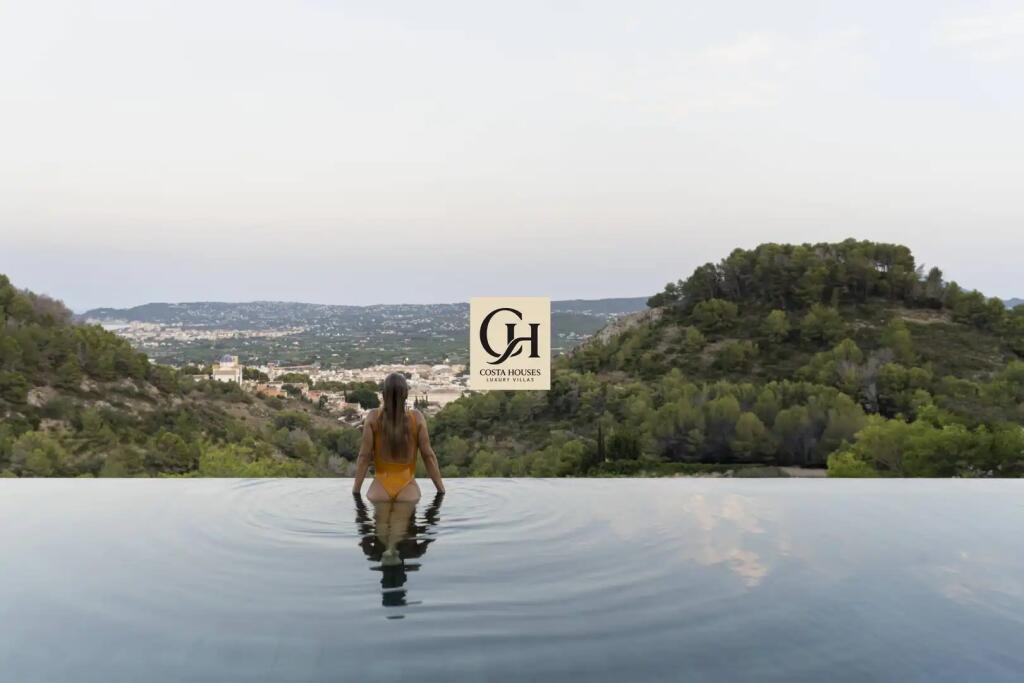 Main image of property: Valencia, Alicante, Javea