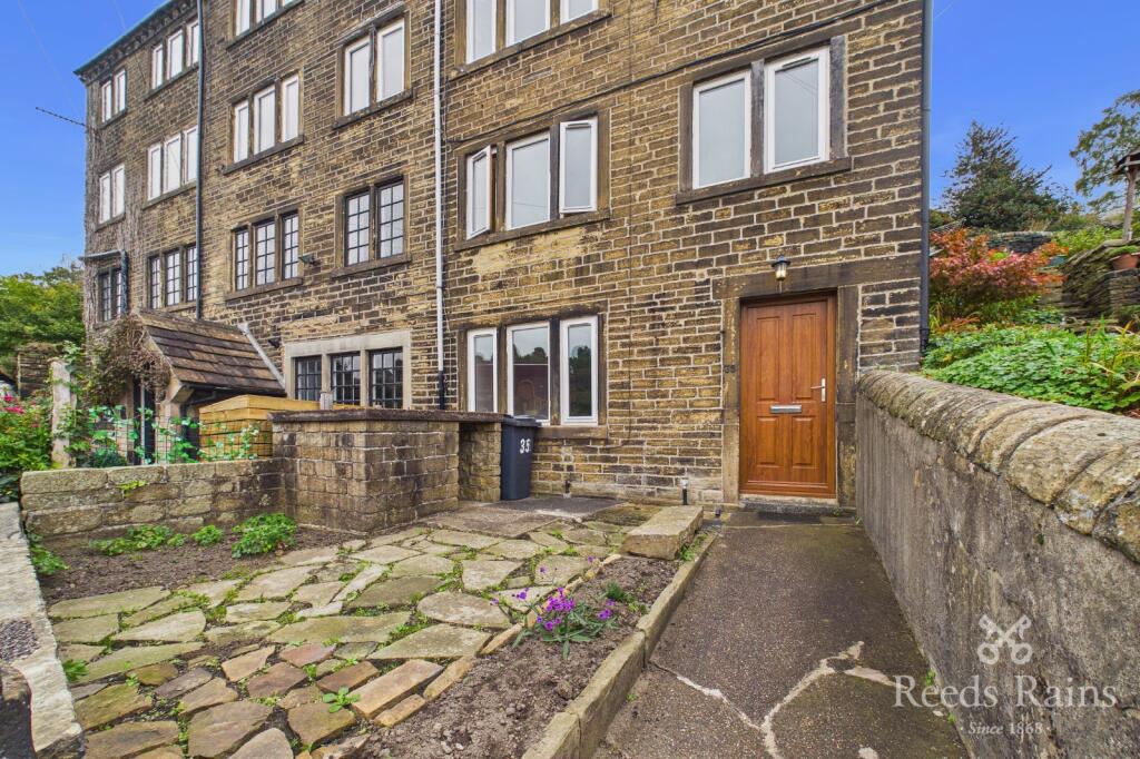 Main image of property: Lea Lane, Netherton, Huddersfield, West Yorkshire, HD4