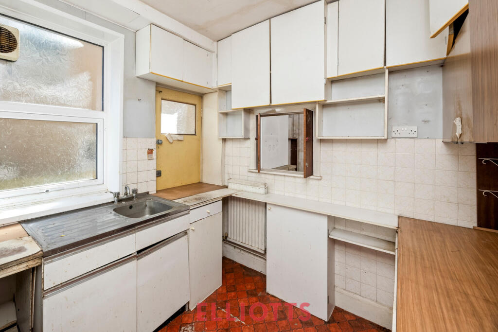 House in Brighton, Withdean - View 4
