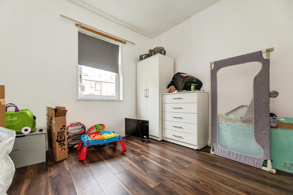 House in Sheffield, Fir Vale, Page Hall - More