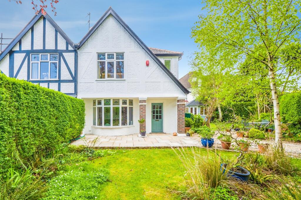 Main image of property: Highfields, Cardiff