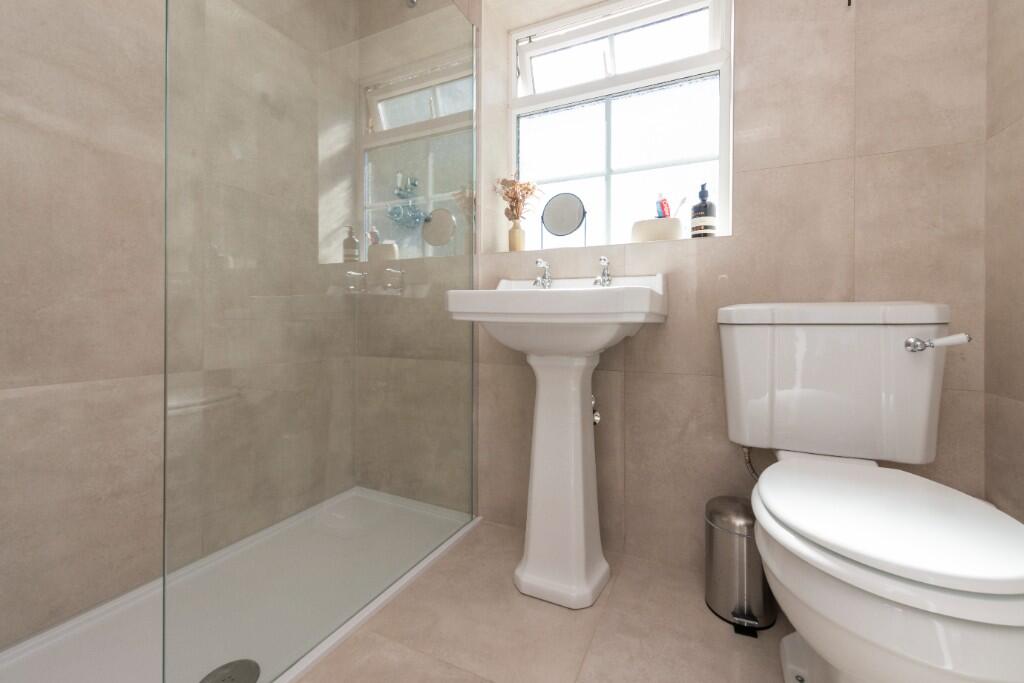 Additional image 3 of Vineys Yard, Bruton, Somerset, BA10 0EU