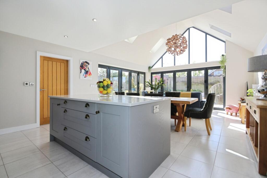 House in Leicester - View 5