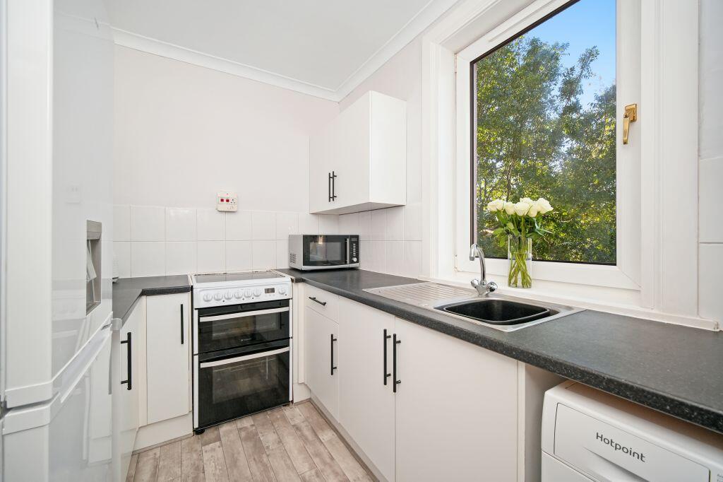 Apartment in Edinburgh - View 5