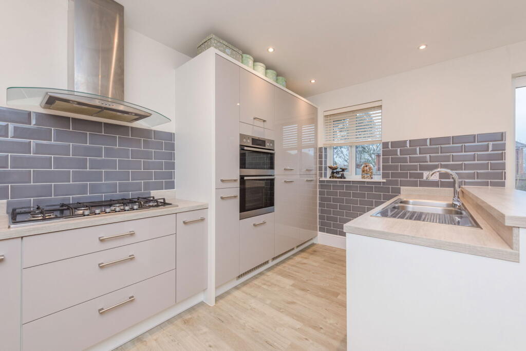 Additional image 3 of Alstonefield Close, Amington Garden Village