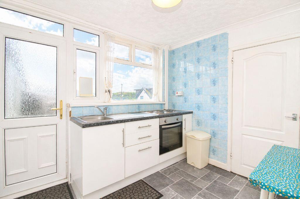House in Pontypridd, Rhondda Cynon Taf - More