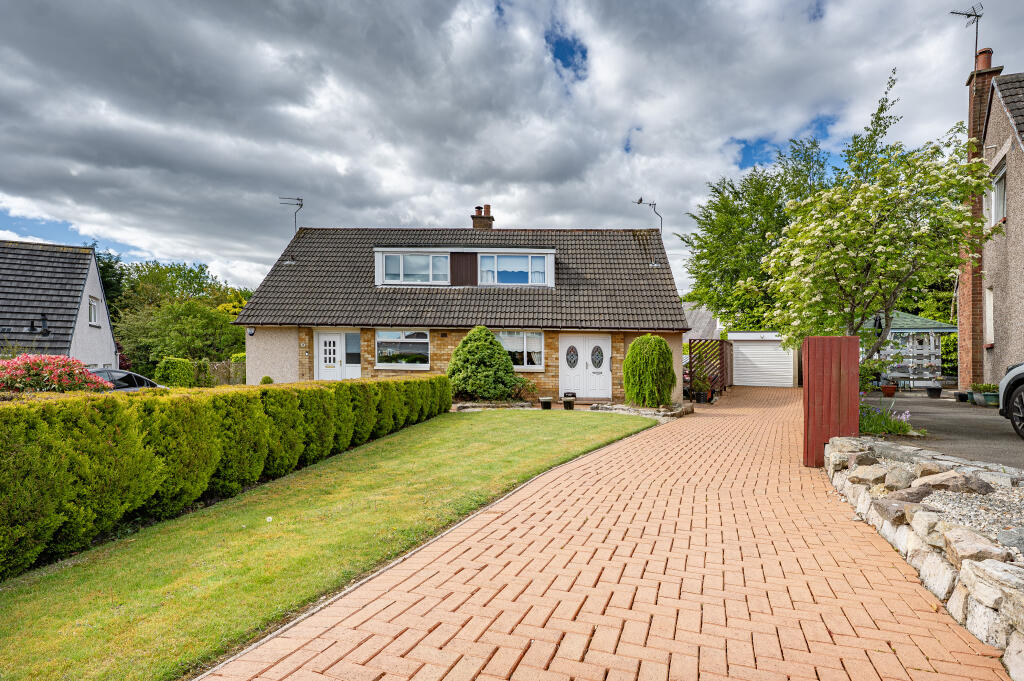 Main image of property: 26 Sycamore Avenue, Lenzie, Glasgow, G66