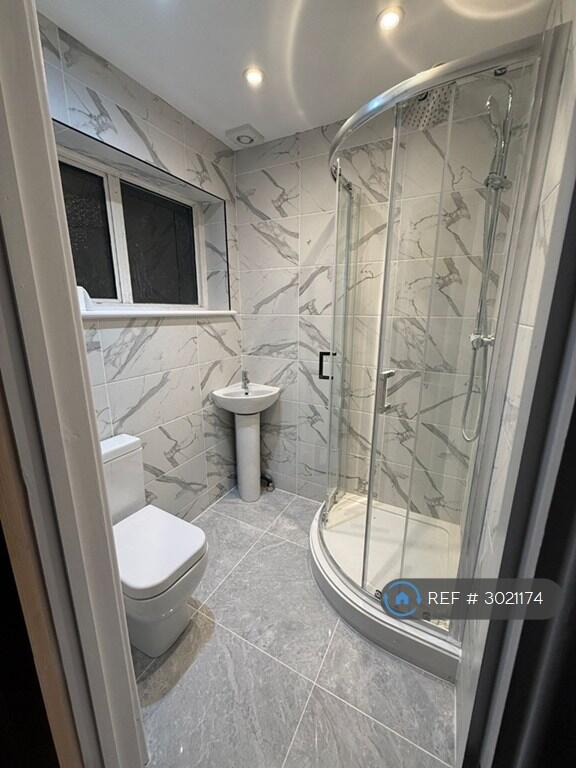 House in Dartford, Bean - View 5