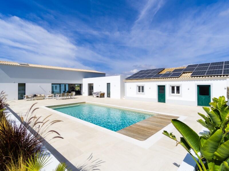 Main image of property: Algarve, Lagoa
