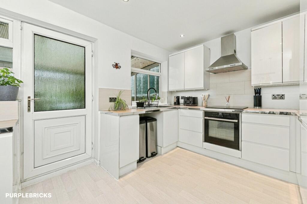 House in Kirklees, West Yorkshire - View 4