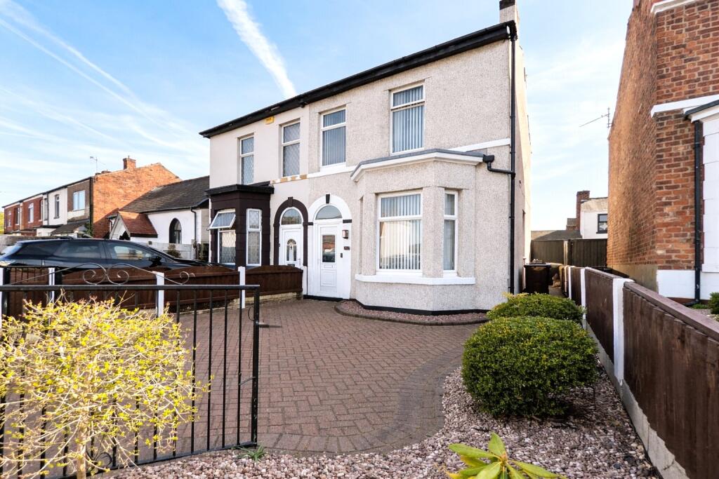 3-bed semi-detached on Cemetery Road, Southport, Merseyside, PR8, £230,000