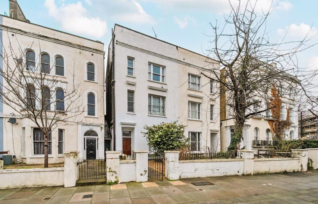 Queens Crescent, Kentish Town, London, NW5 photo 4