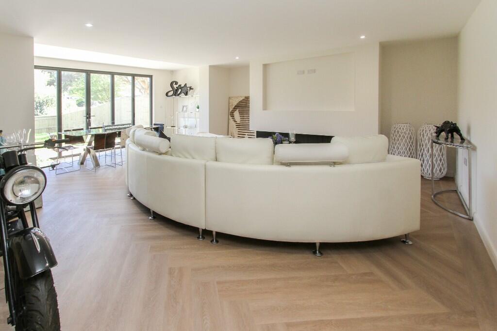 House in Eastbourne, East Sussex - View 5