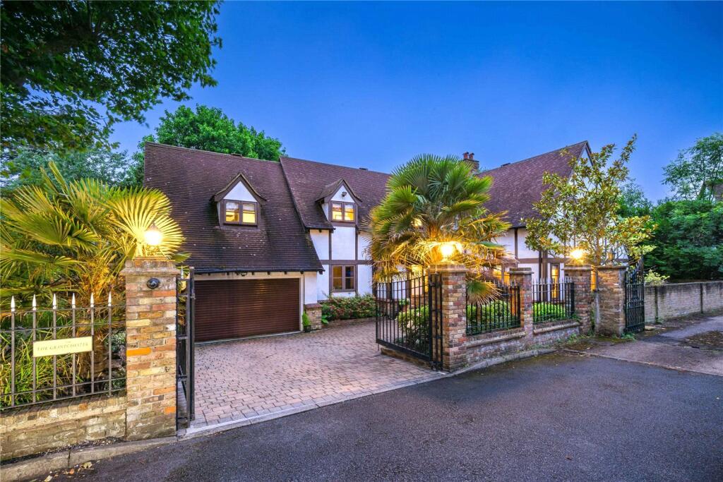 Main image of property: Coombe Bank, Kingston upon Thames, Surrey, KT2