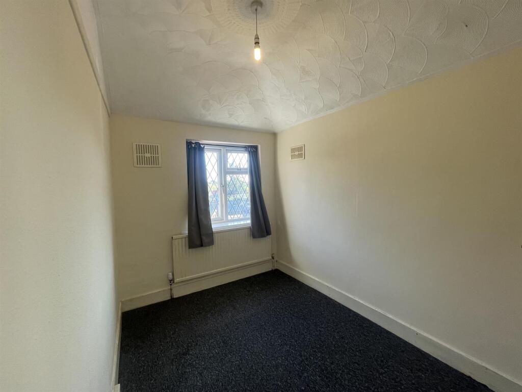House in London - View 3