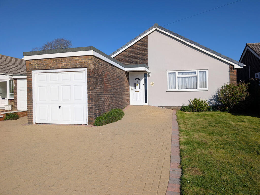 Main image of property: Greenways, Cowes, PO31
