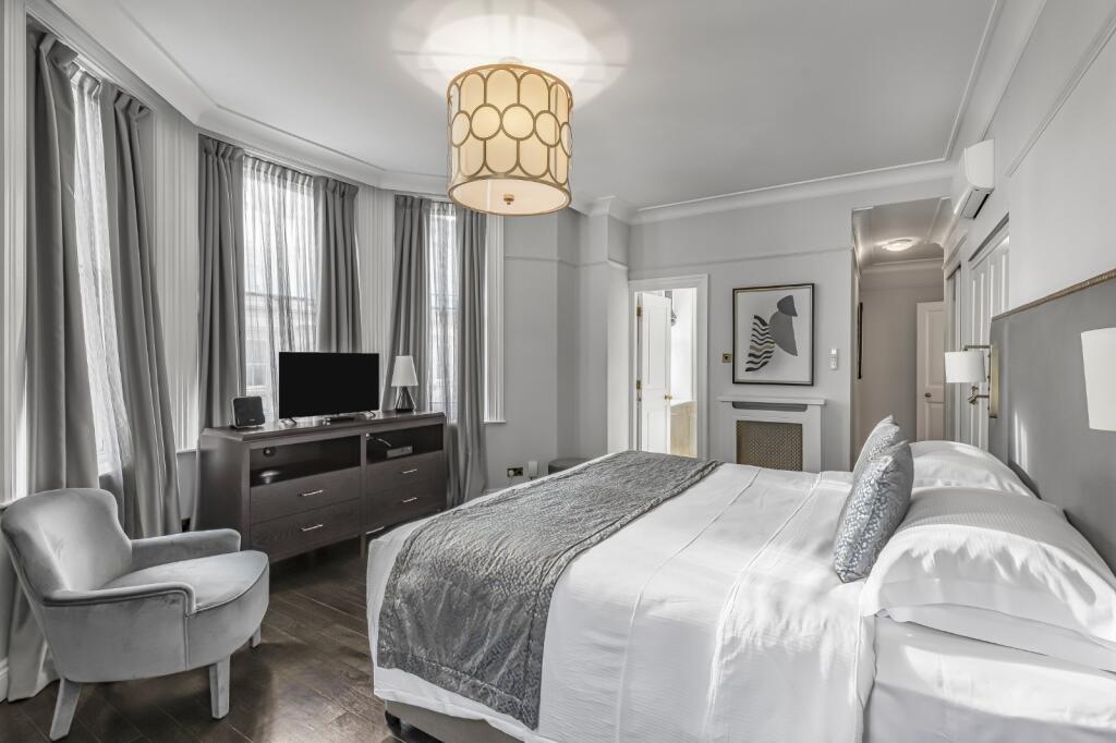 4 bedroom flat for rent