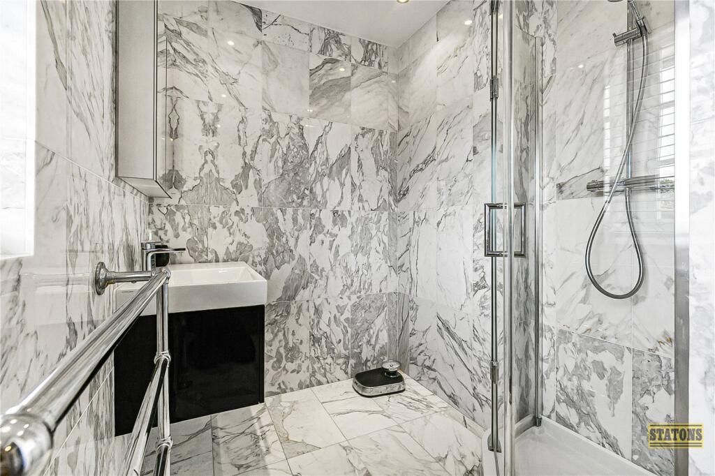 Additional image 13 of Brookmans Avenue, Brookmans Park, Hertfordshire, AL9