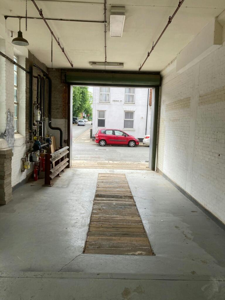 Pic 1.jpg