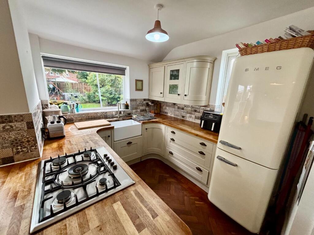 House in Manchester, Northenden - More