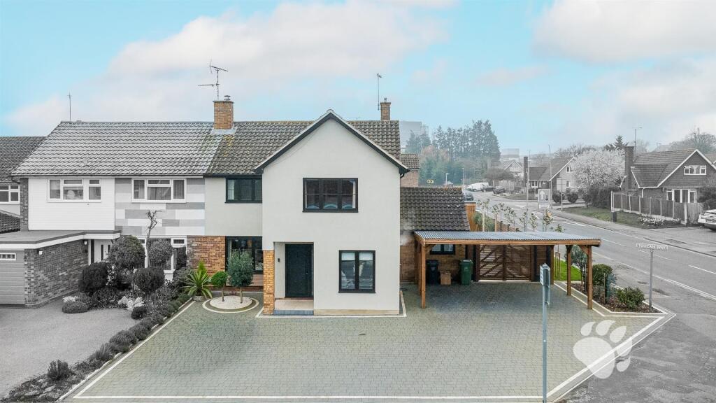 Main image of property: Toucan Way, Kingswood, SS16