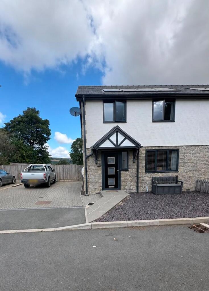 Main image of property: Llys Maesydd, Llandrillo, Corwen