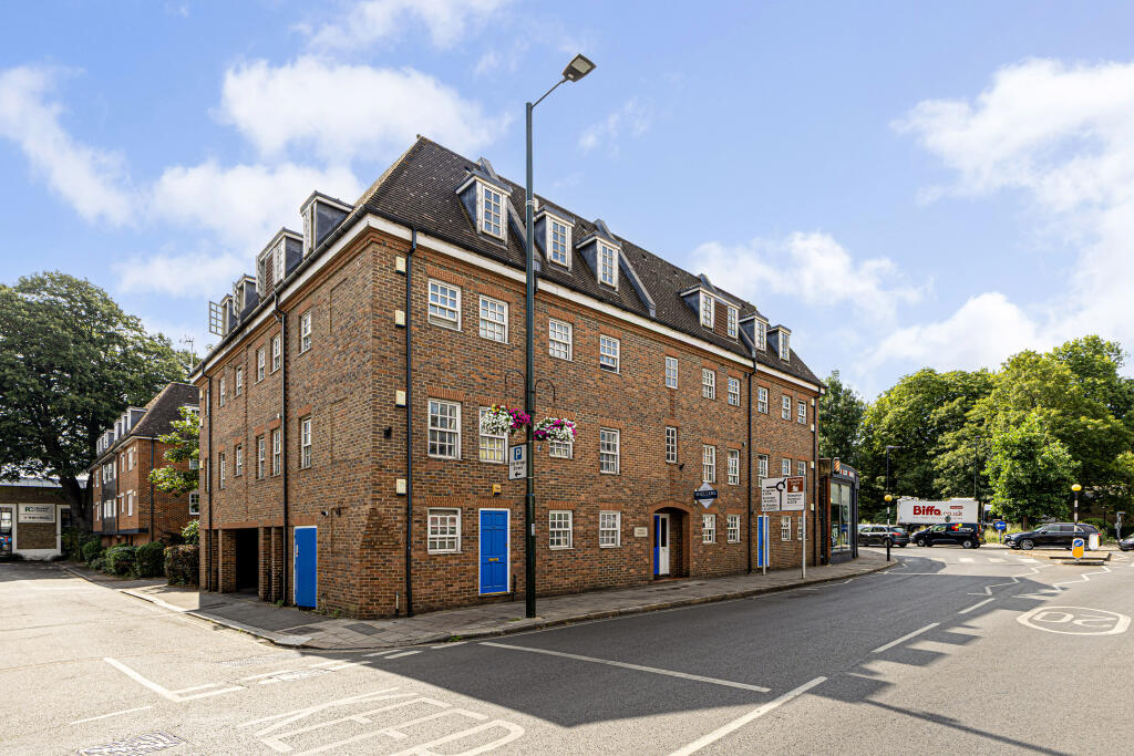 Main image of property: Wren House, 2b High Street, Hampton Wick