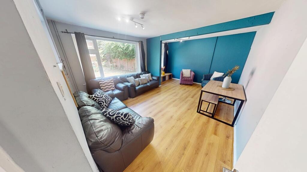 Main image of property: 5 Weston Avenue, Arboretum, Nottingham, NG7 4BA