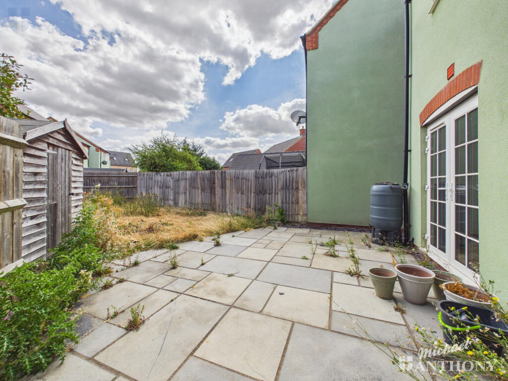 House in Hemel Hempstead, Berryfields - View 4