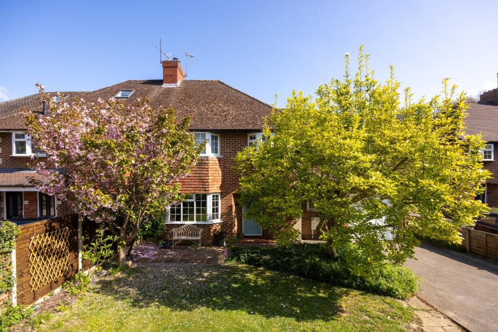 Main image of property: New Inn Lane, Guildford, Surrey, GU4