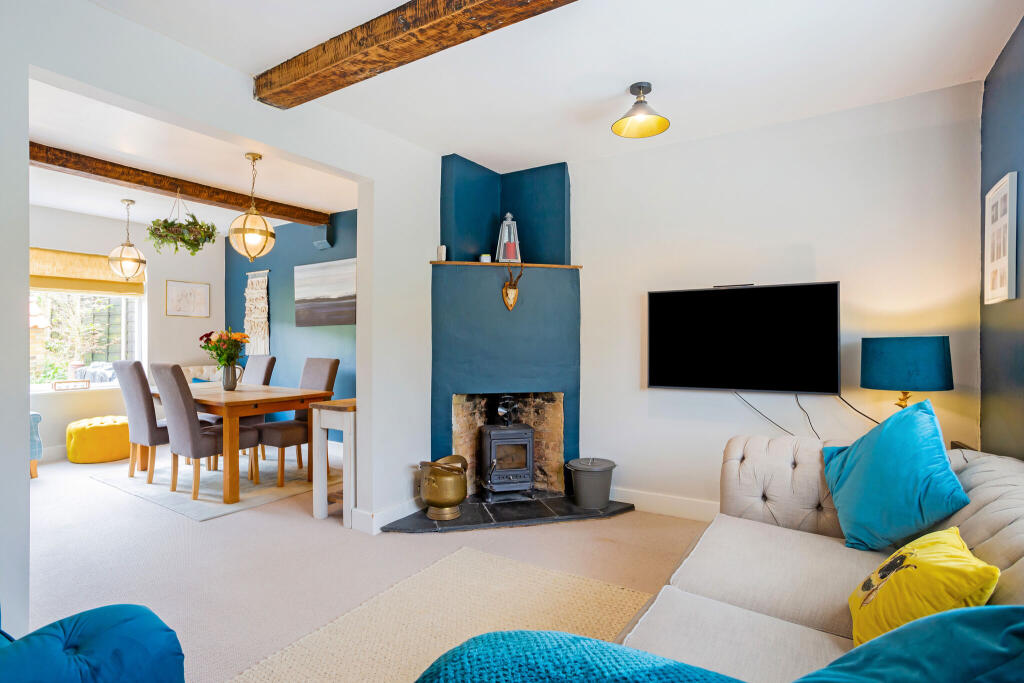 Main image of property: The Crescent, Twyford, OX17