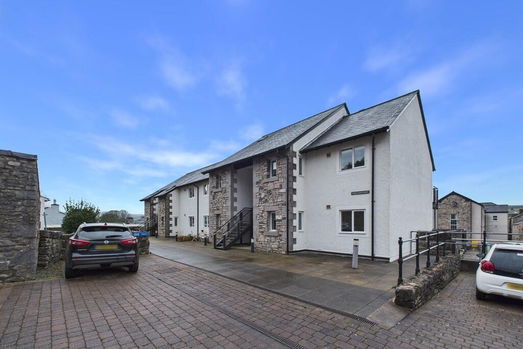 Main image of property: 6 Kings Arms Croft, Kendal, LA9 4DG