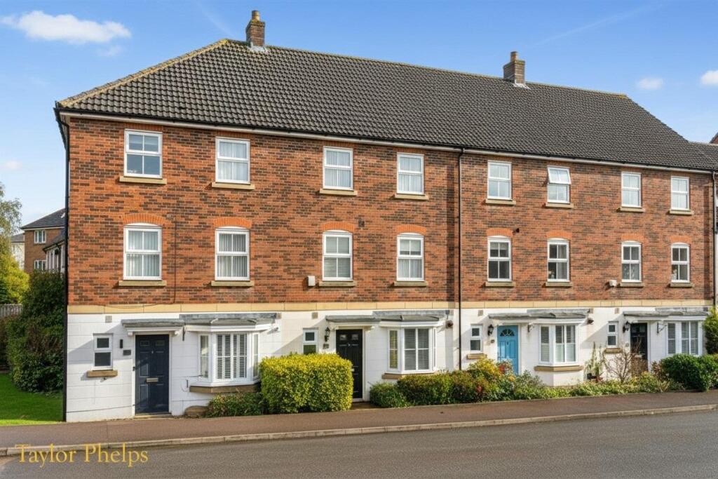 Main image of property: Lady Margaret Gardens, Ware