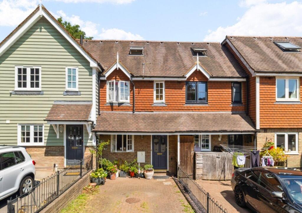 Main image of property: Standen Mews, Hadlow Down, Uckfield, East Sussex, TN22