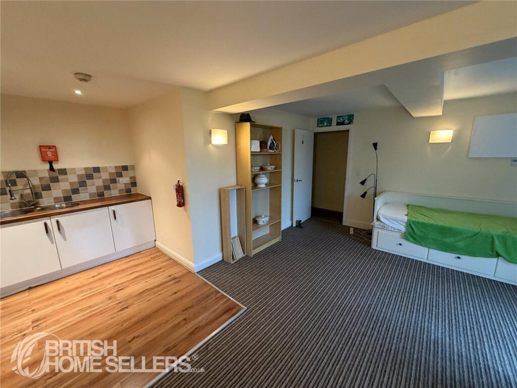 Rockingham Street, Sheffield, South Yorkshire, S1 - View 3