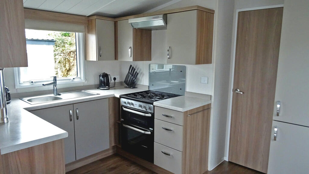 2016 Swift Bordeaux Escape, Meadows Retreat Lodge Park, Cockermouth, Cumberland, CA13 photo 5