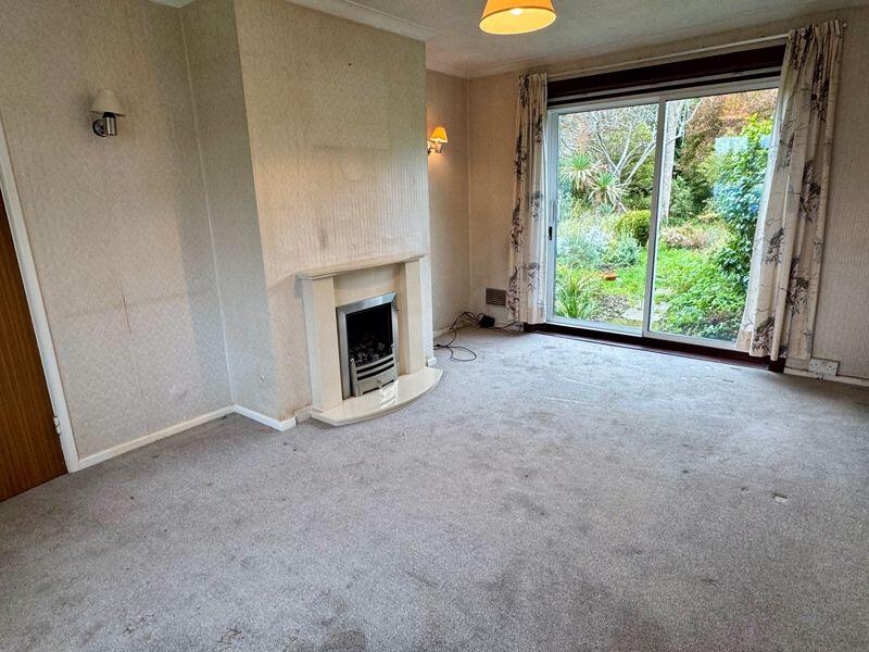 Robert Cecil Avenue, Mansbridge, Southampton, SO18 photo 3